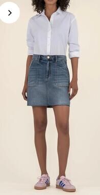 KUT From the Kloth Bristol Denim Mini Skirt Size 4 Medium Wash Stretch